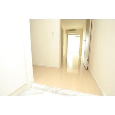 ※写真は同タイプ住戸です。(玄関)