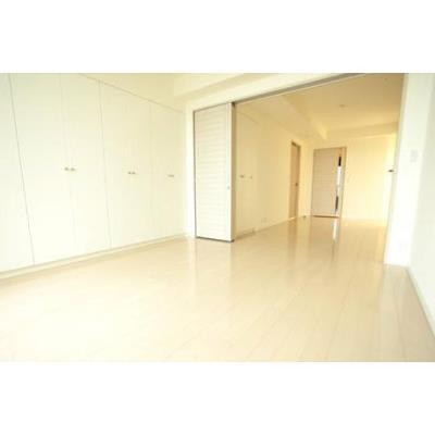 ※写真は同タイプ住戸です。(居間)