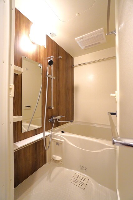 ※写真は同タイプ住戸です。(風呂)