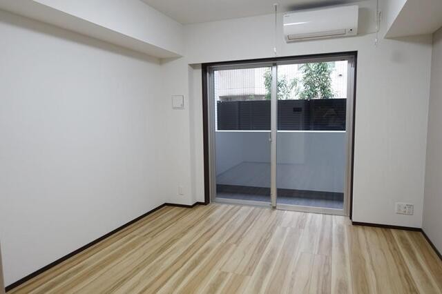 ※写真は同タイプ住戸です。(居間)