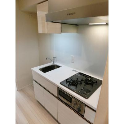※写真は同タイプ住戸です。(キッチン)
