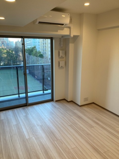 ※写真は同タイプ住戸です。(居間)
