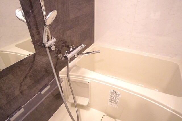 ※写真は同タイプ住戸です。(風呂)