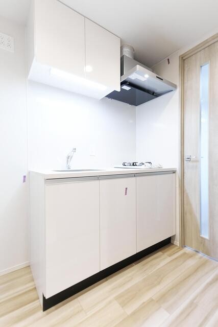 ※写真は同タイプ住戸です。(キッチン)