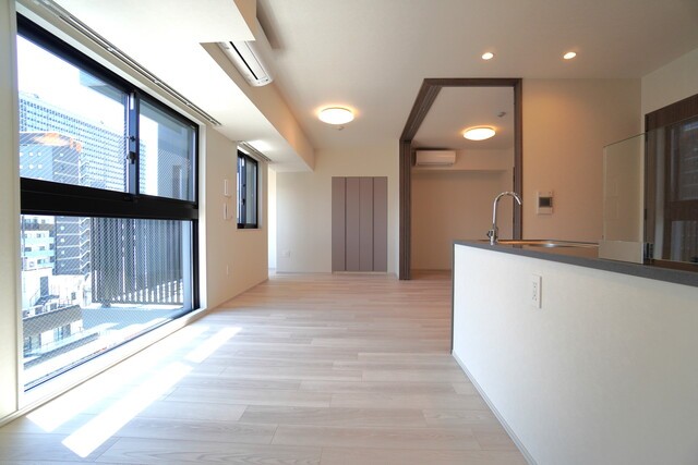 ※写真は同タイプ住戸です。(居間)