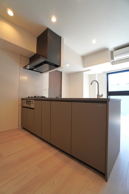 ※写真は同タイプ住戸です。(キッチン)
