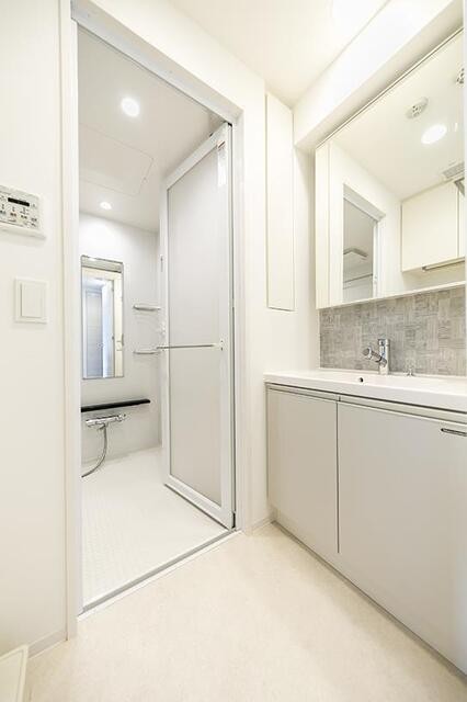 ※写真は同タイプ住戸です。(内装)