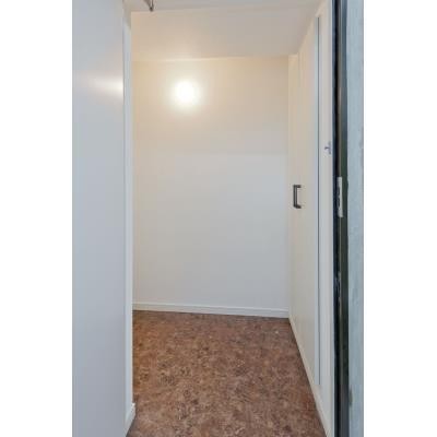 ※写真は同タイプ住戸です。(玄関)