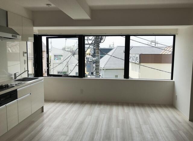 ※写真は同タイプ住戸です。(居間)