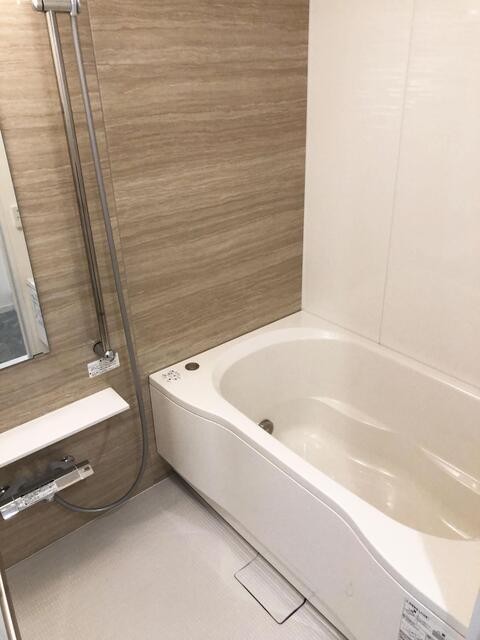 ※写真は同タイプ住戸です。(風呂)