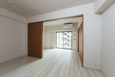 ※写真は同タイプ住戸です。(居間)