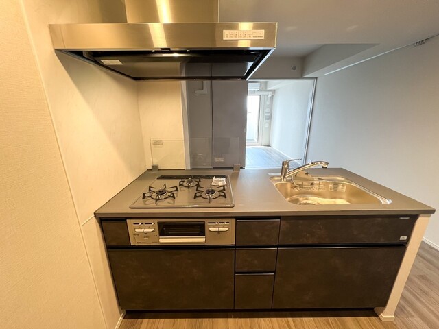 ※写真は同タイプ住戸です。(キッチン)