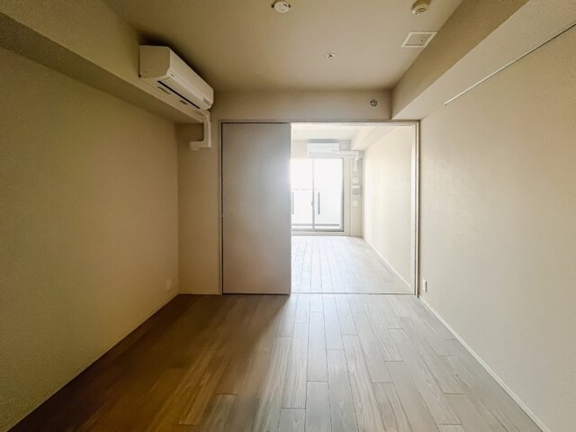 ※写真は同タイプ住戸です。(居間)