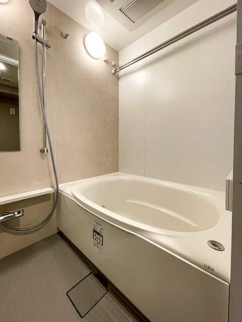 ※写真は同タイプ住戸です。(風呂)
